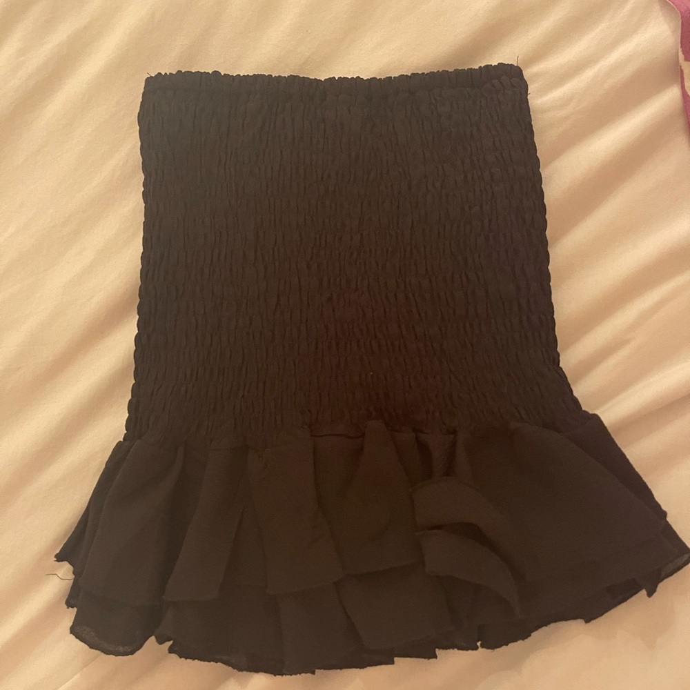 Black High Waisted Skirt size L!